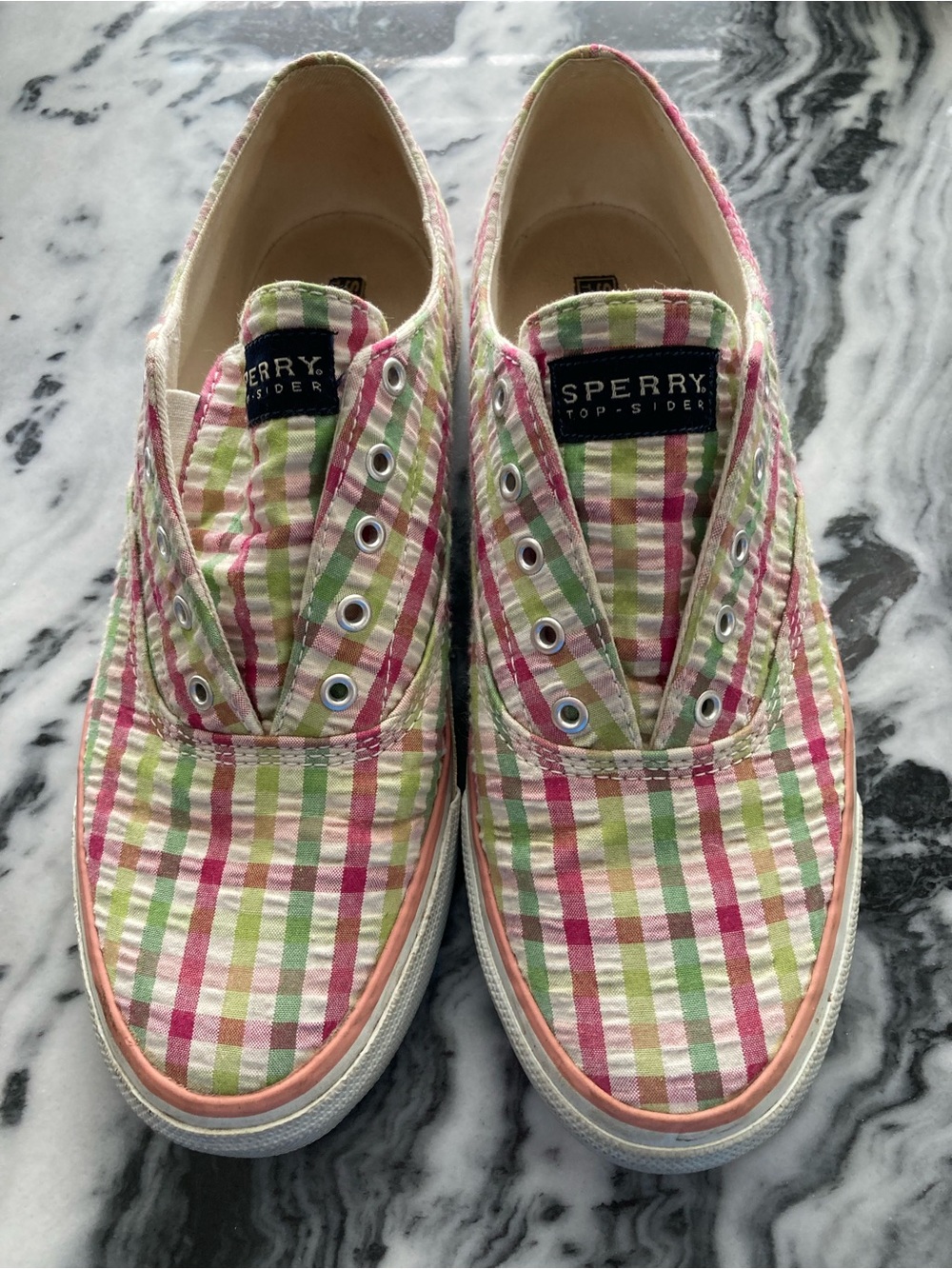 Sperry Pink & Green Plaid seersucker Slip-On Sneakers.  Women’s 8.5.